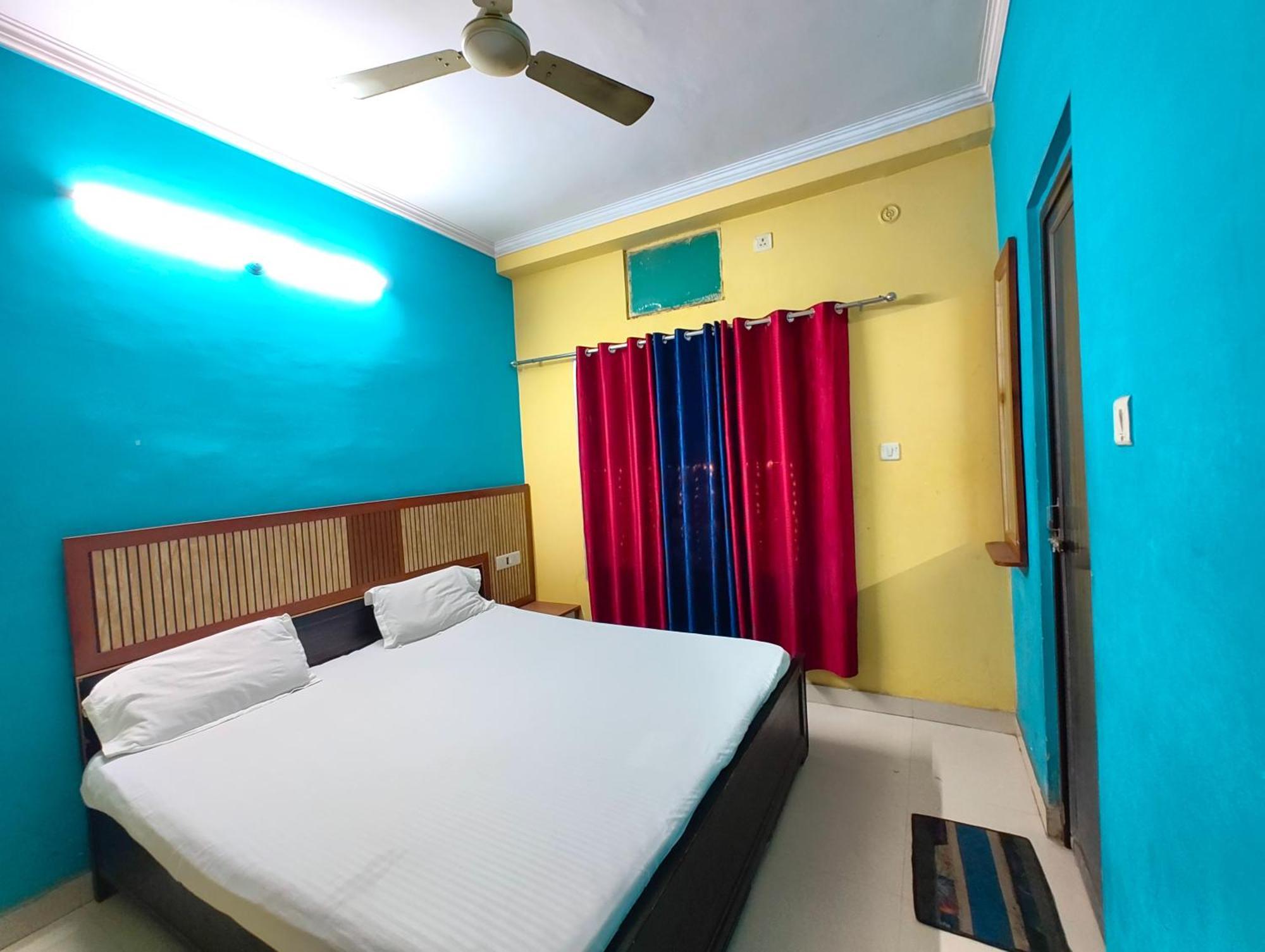 Kashi Near Railway Station - Best Budget In Hotel