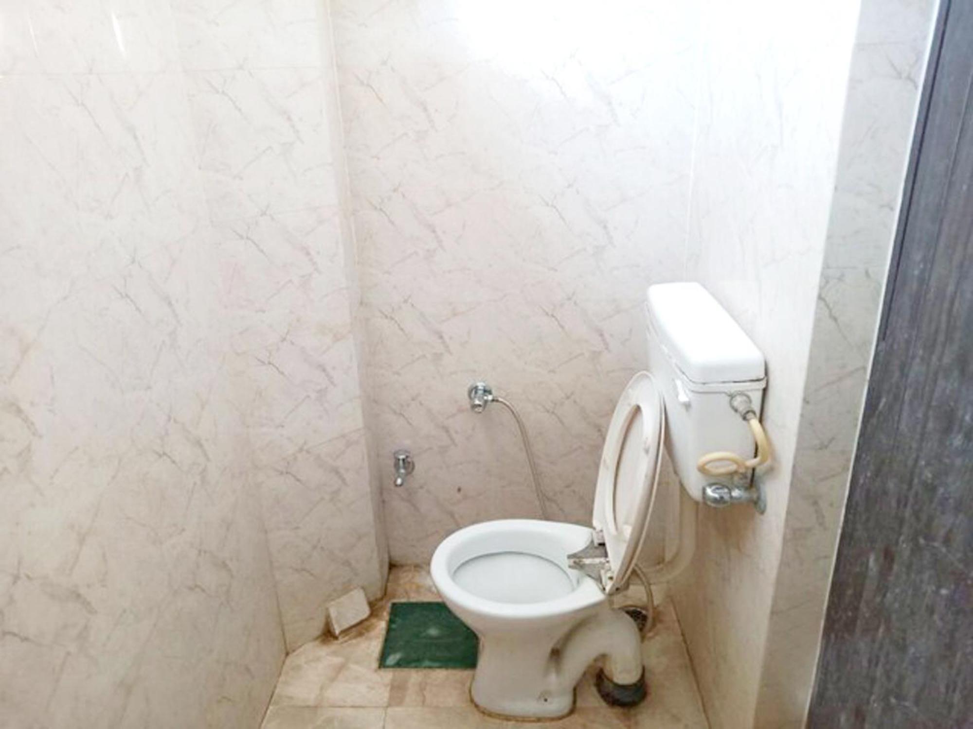 Hotel Kashi Near Railway Station - Best Budget In